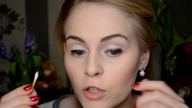 МАКИЯЖ ДЫМКА - РАСТУШЁВКА ВАТНОЙ ПАЛОЧКОЙ | KATRINA BERRY смотреть онлайн