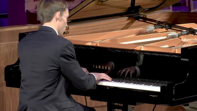 Senior Recital: June 29, 2020 (program in description) смотреть онлайн