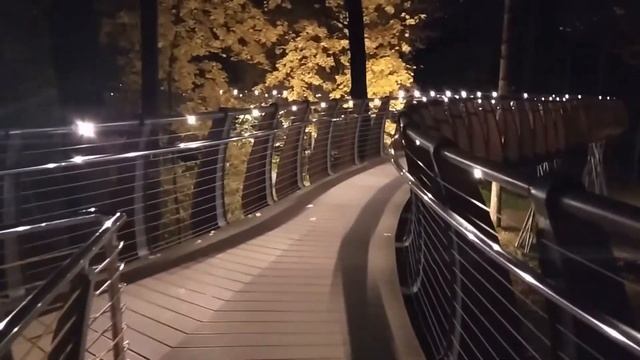 Экотропа в дубровой роще ВДНХ смотреть онлайн