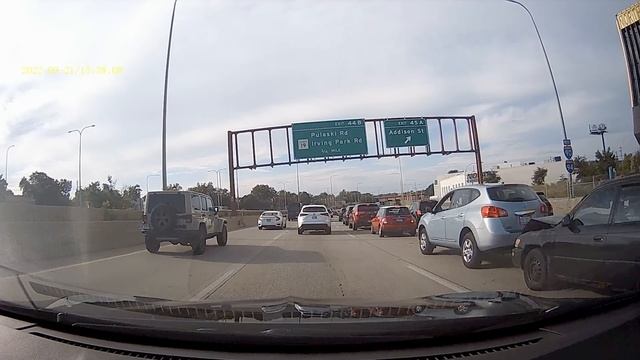 MASS CRASH ON THE HIGHWAY CAUSED BY UNAWARE PICKUP TRUCK смотреть онлайн