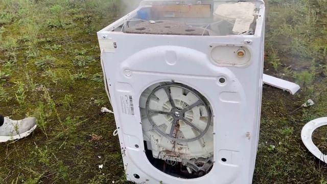 ВЗОРВАЛ СТИРАЛКУ смотреть онлайн