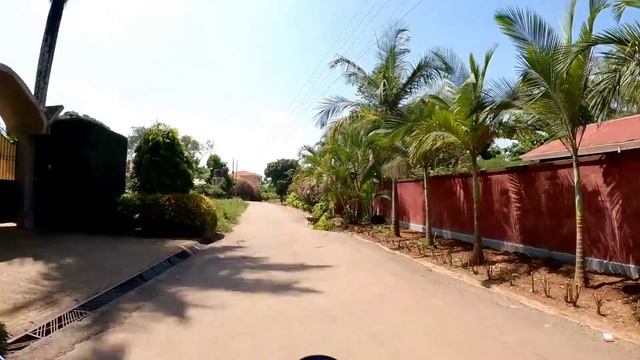 Where The Rich Hide In Kampala Uganda - Kawuku An Upcoming Rich Neighborhood In Kampala City смотреть онлайн