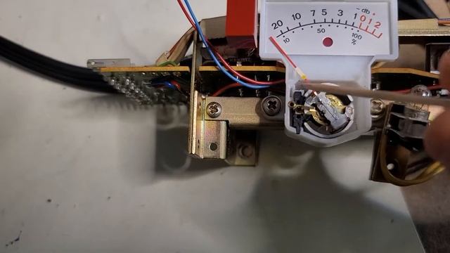 Revox A77 MKIII VU meters смотреть онлайн