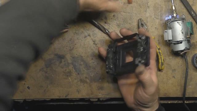 AMD ATHLON. Ремонт рамки крепления радиатора смотреть онлайн