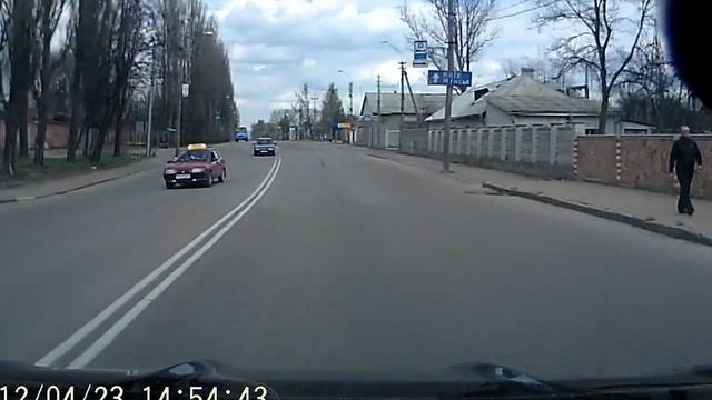 F 900 LHD Чистый Китай 720P.Весна облачно баланс Авто. смотреть онлайн