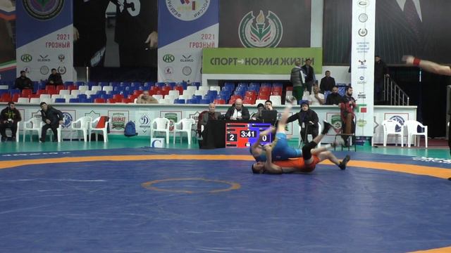 Салихов Гусенгаджи (Дагестан) - Баймурзиев Ибрагим (Ингушетия) смотреть онлайн