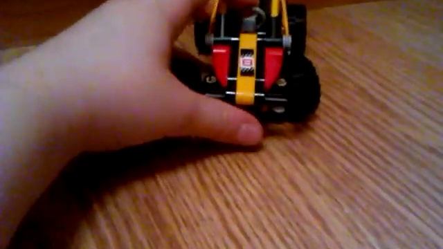 КРУТОЙ БАГИ ИЗ НАБОРА LEGO 42101 смотреть онлайн