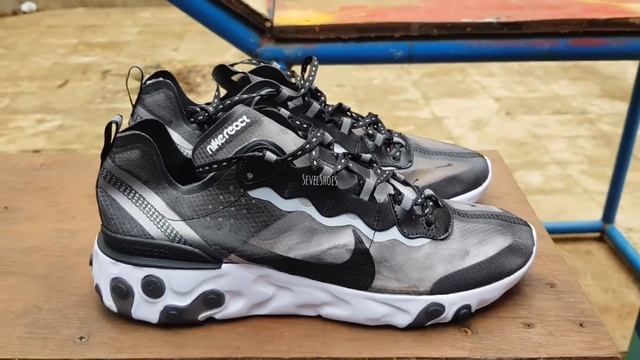 Nike React Element 87 Black White смотреть онлайн