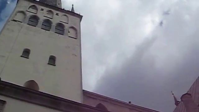 улица Олевисте - Oleviste street, Old Town, Tallinn смотреть онлайн