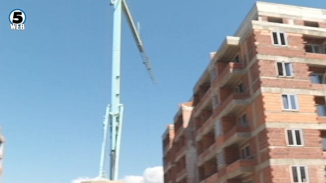 Продолжува топлотниот бран: Температури и над 40 степени смотреть онлайн