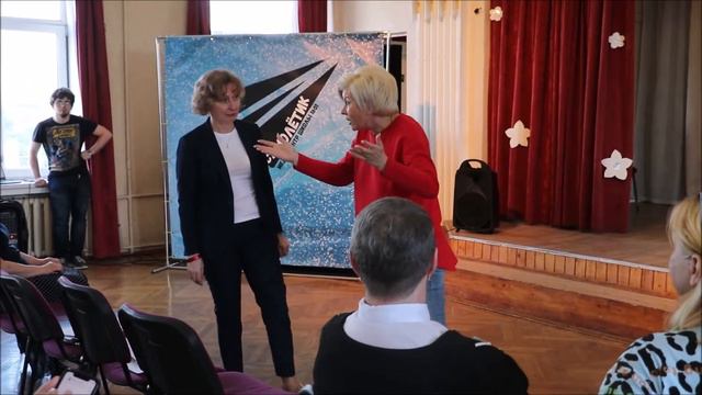 Выпускной вечер. Поздравление от педагогов 11-классникам смотреть онлайн