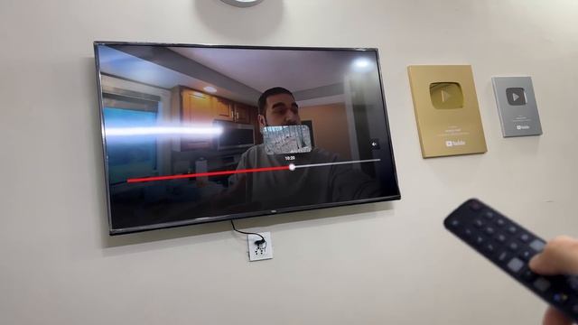 Sab bachon ko vlog me ana tha ? Doctor ke pas bhi chale gae aaj ? смотреть онлайн