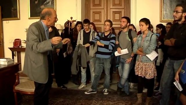 ΠΑΡΕΜΒΑΣΗ ΤΩΝ ΦΟΙΤΗΤΙΚΩΝ ΣΥΛΛΟΓΩΝ ΣΤΟΝ ΑΝΤΙΠΡΥΤΑΝΗ ΤΟΥ ΕΚΠΑ смотреть онлайн