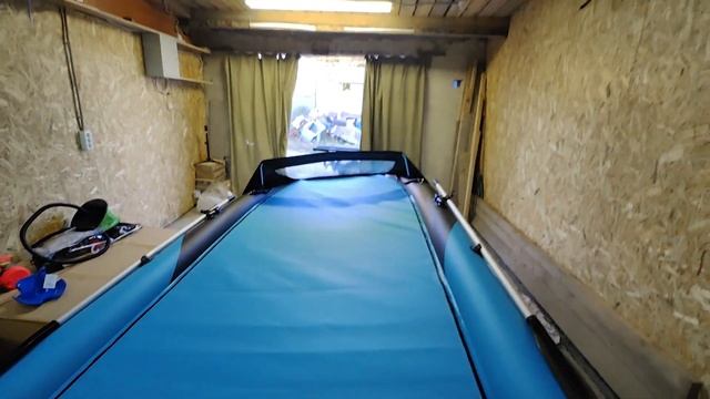 Мой новый комплект лодка GLADIATOR E380X мотор GLADIATOR 9.9