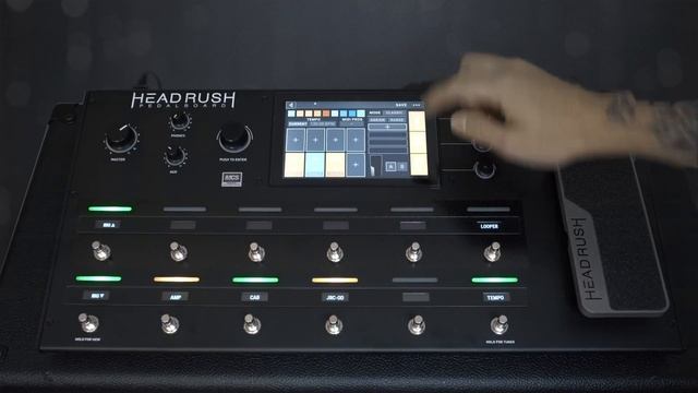 HEADRUSH Pedalboard Demonstration