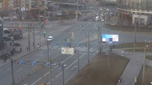 LIVE CAMERA Komendantskay square St. Petersburg Russia. Комендантская площадь Санкт-Петербург