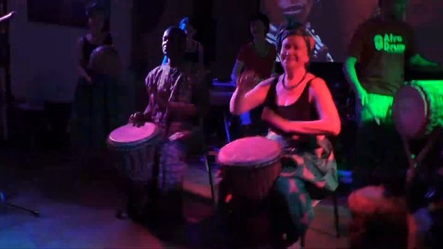 Джага Самба и AfroDrum @ Институт Африки РАН 23.12.2017 (#2) смотреть онлайн