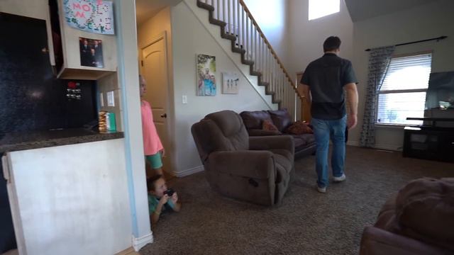 Sneaky Jokes (and Spying) on My Family! With a Robot! Turbo Bot! смотреть онлайн