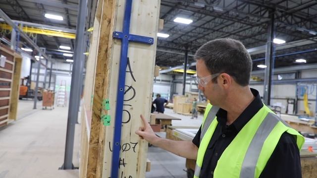 Framing in a Factory with Super Insulated Walls - Bensonwood Homes Tour смотреть онлайн