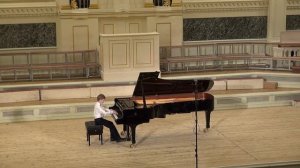 В.Калинников Элегия исполняет Макаров Виктор