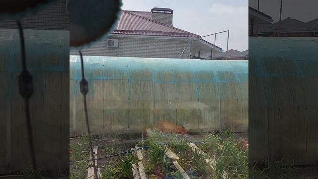 Робот-мойщик окон IBoto Win-390