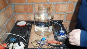 Тестируем, испытываем, обманываем китайский регулятор уровня воды