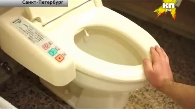 В день туалета "КП" подарила прохожим бумагу смотреть онлайн