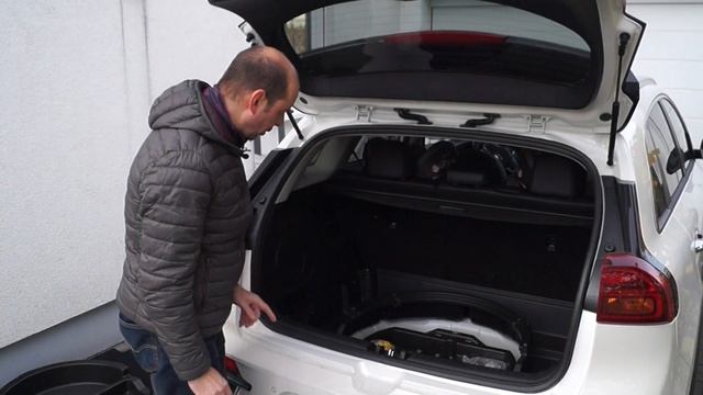 Mehr Kofferraum im KIA e-Niro - Autarkie - Folge 56 смотреть онлайн