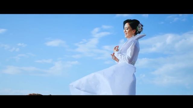 Гүлбү Ороскул кызы - Ортомчу бизге Ысык-Көл / Кыргызча клиптер смотреть онлайн