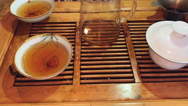 Tasting Rougui Oolong Tea смотреть онлайн