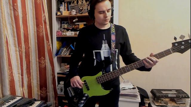 My Favorite Fault - She's So High - Bass Playthrough