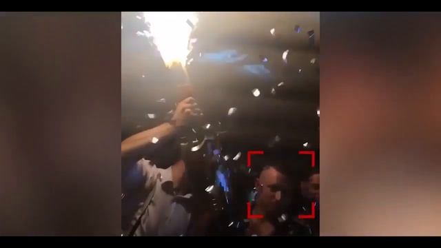 Срочно! Павел Мамаев целует бутылку шампанского на вечеринке в Монте Карло