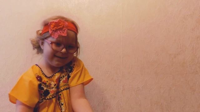 Когда был Ленин маленький. Читает девочка 5 лет. Это огонь!!! смотреть онлайн