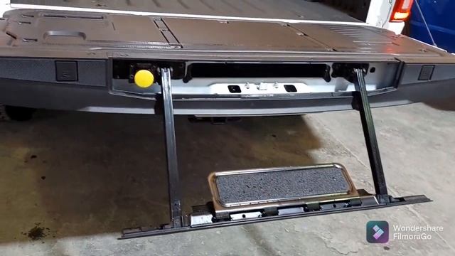 Gn 3 Ford RAPTOR. Oxford white in color .. INTERIOR black leather смотреть онлайн