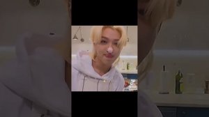 Ли,Феликс. Stray kids. Подборка видео из тик тока.