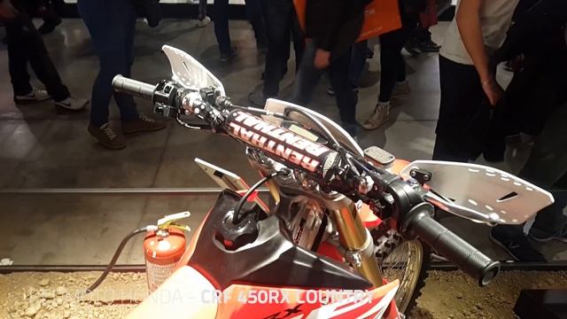 2017 HONDA ENDURO BIKES - CRF 450RX | CRF 450 ENDURO | CRF 250R ENDURO | EICMA 2016 смотреть онлайн
