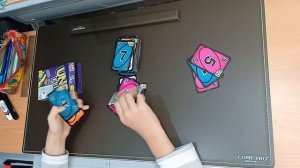 Uno Flip. Обзор и правила.