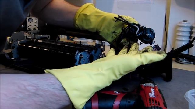 Teardown horror: ink overflowing HP Photosmart printer смотреть онлайн