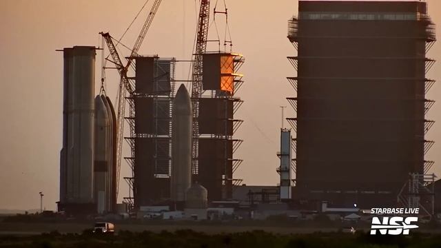 Starbase Update: Starships & Boosters Rolling! Testing Ramps Up! смотреть онлайн