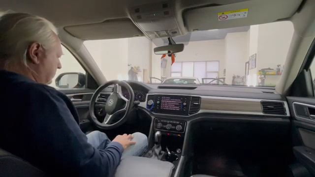 Двухполосная аудиосистема в Volkswagen Teramont смотреть онлайн