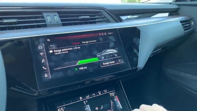 Вот почему Audi E-Tron - это будущее внедорожников Audi смотреть онлайн