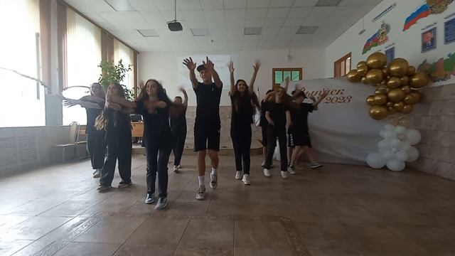 Капустник к Последнему звонку смотреть онлайн
