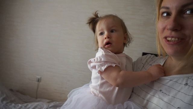 ВЛОГ | НОВАЯ СТРИЖКА | СОФИИ 1 годик | ПОДАРОЧКИ МАЛЫШКЕ смотреть онлайн