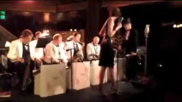 They All Laughed - Tamela D'Amico (LIVE)- Rob Minkoff Birthday Party смотреть онлайн