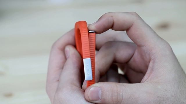 Полный обзор Jawbone UP24 - первого фитнес-трекера с интеллектуальным будильником. смотреть онлайн