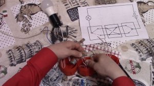 Как подключить три проходных выключателя .