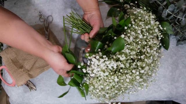 How To Arrange Bridal Bouquet With Baby’s Breath смотреть онлайн