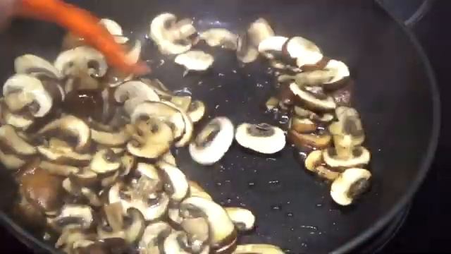 ОЧЕНЬ ПРОСТОЙ ВКУСНЫЙ И ПОЛЕЗНЫЙ ОВОЩНОЙ ГАРНИР/ РЕЦЕПТ ПОДХОДИТ ДЛЯ ПОСТА / БРОККОЛИ С ГРИБАМИ смотреть онлайн