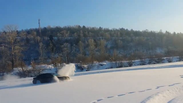 Субару по снегу смотреть онлайн