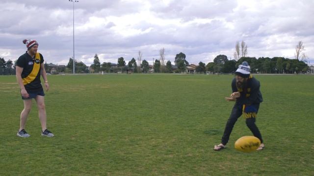 Footy Song (Aussie Rules) смотреть онлайн
